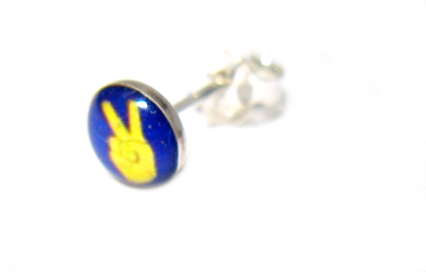 Stříbrné náušnice na puzetku 925/1000 ( peace)