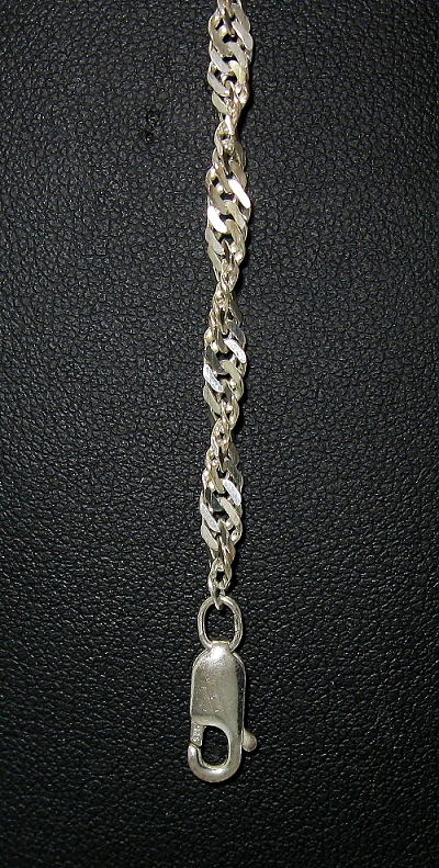 Stříbrný náramek singapore 18 cm