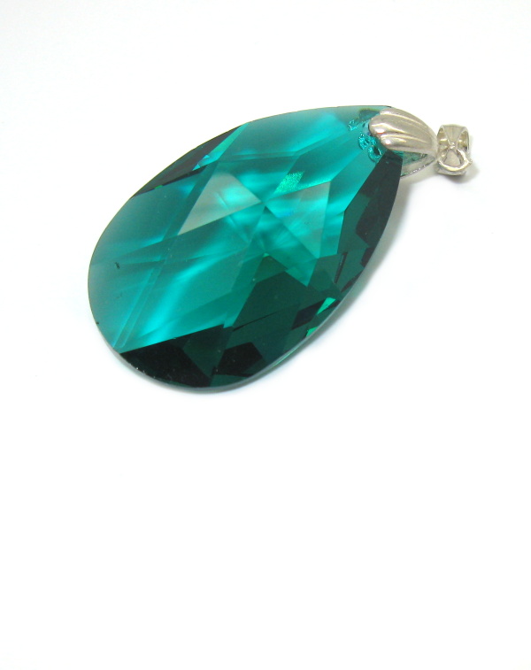 Přívěsek Swarovski elements tmavě zelený