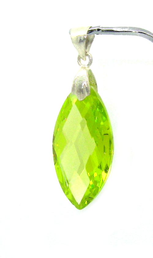 Šperky Nina - Přívěšek Swarovski krystal 925/1000 - pri ag kam H 035